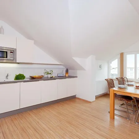 Ahlbecker Hoehe App Leuchtturm * Heringsdorf (Usedom)